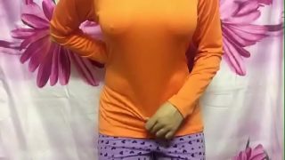 XNXX Desi sexy teen showing amazing body