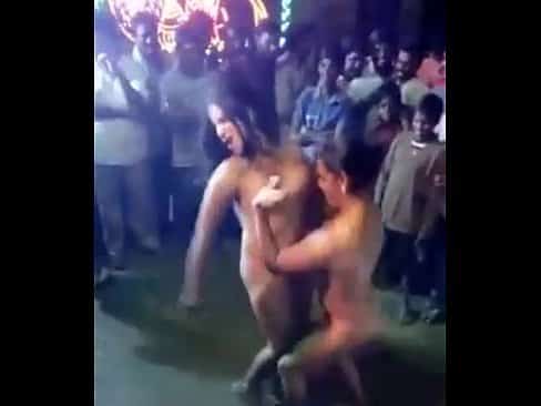 Outdoor Nude Andhra Girls Record Stage Dance