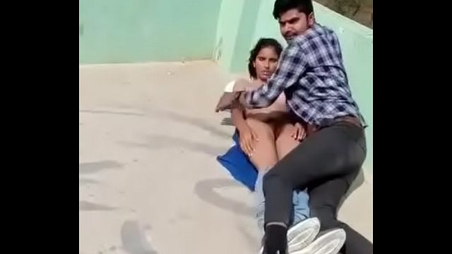 Xvideos IndianXXX Desi Couple Caught Fucking On college Roof