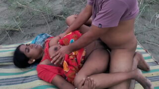 indiansexstories3 com Bengali village randi bhabhi outdoor fucking for money
