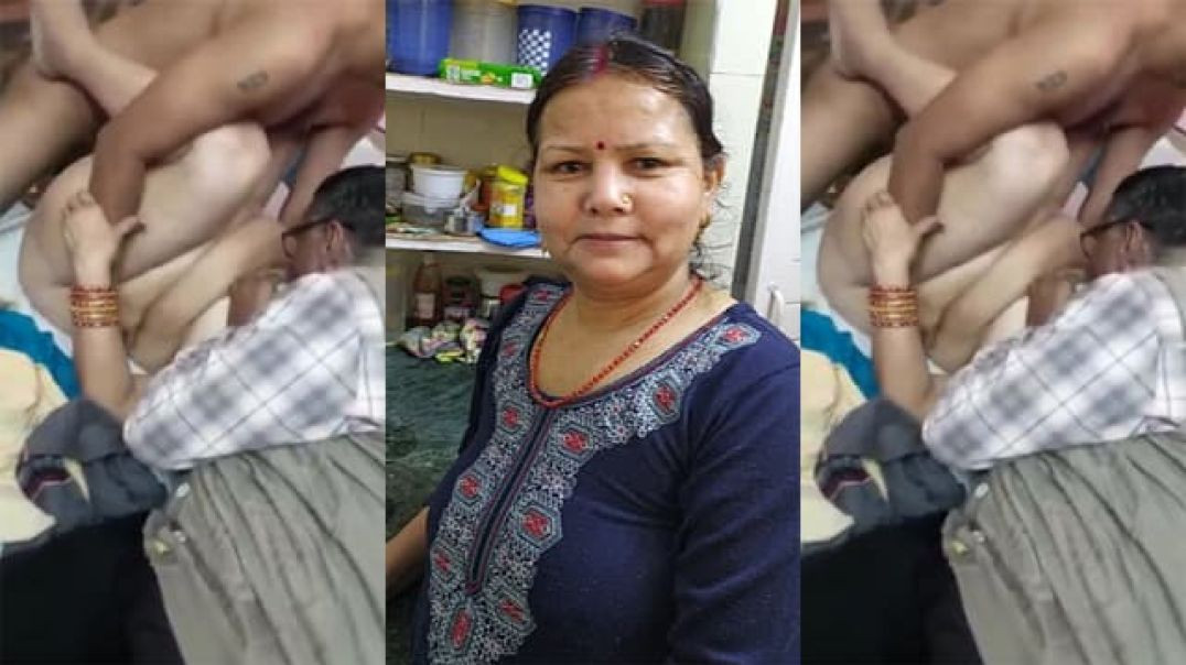 Tamil Chubby Aunty Painful Fucking with Young Boy In Front of Cuckold Husband MMS