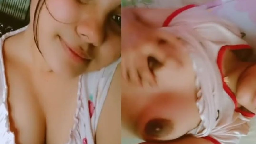 Cute School Girl Nude Selfie Video Showing Boobs And Virgin Pussy leaked mms